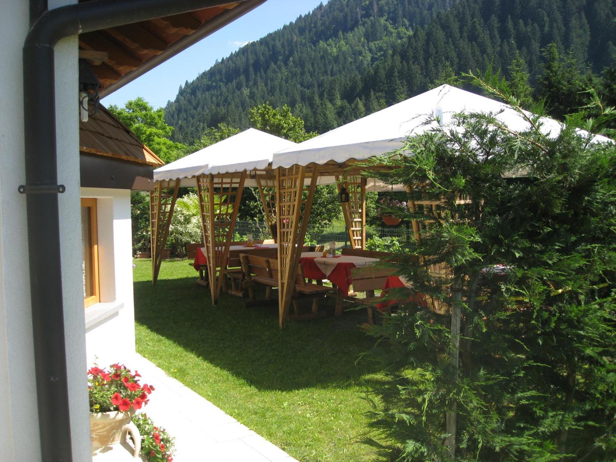 Affittacamere Alle Trote Sutrio Exterior photo